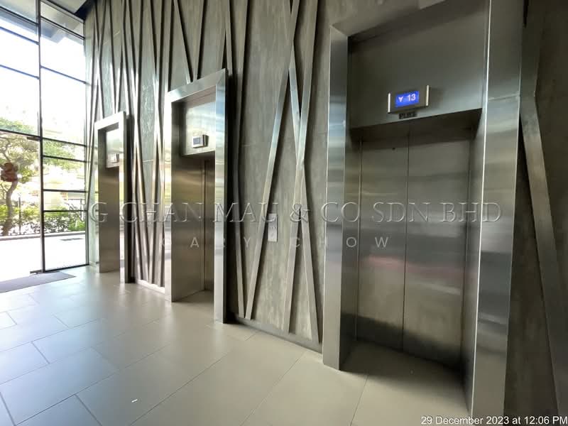 Kediaman Servis untuk Dijual di The Leafz @ Dedaun - Gary Chow - Lobby - PropertyGuru.com.my