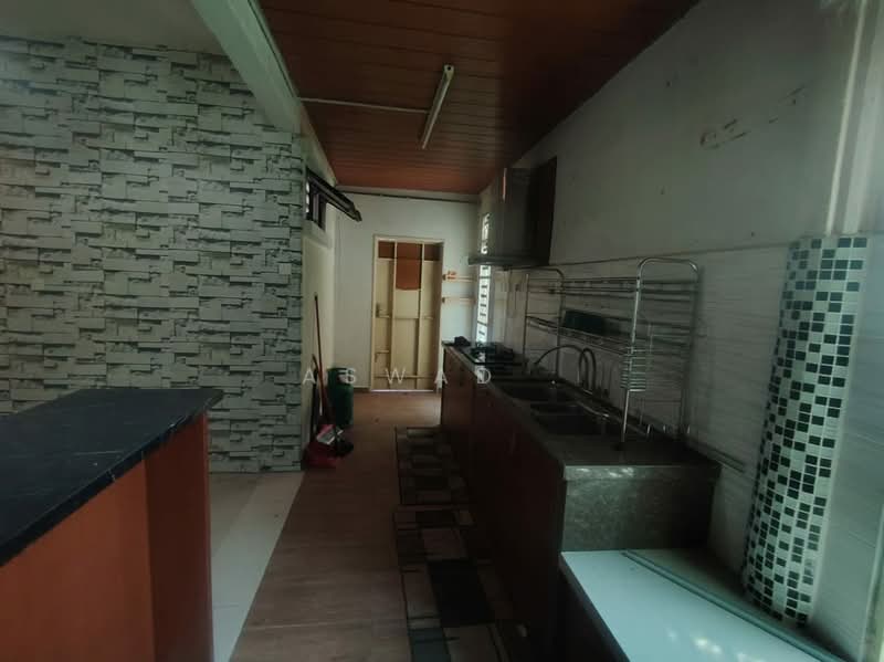 Rumah Berkembar untuk Dijual di Bandar Putra Bertam (Kepala Batas) - Aswad . - Kitchen - PropertyGuru.com.my