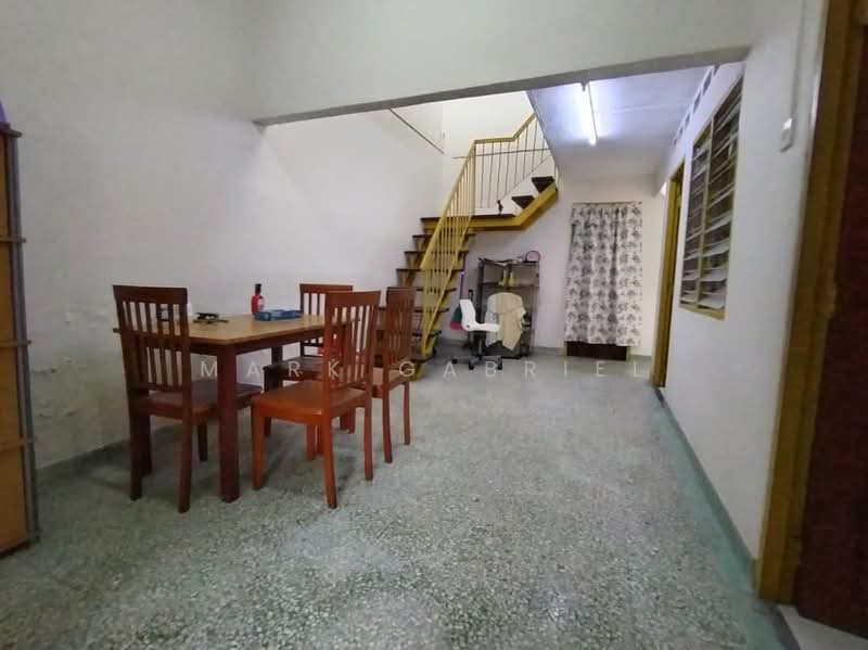 1-storey Terraced House for Sale in SS3 (Petaling Jaya) - Mark Gabriel - Dining Room - PropertyGuru.com.my
