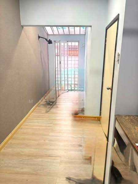 3-storey Terraced House for Sale in Mutiara Bukit Jalil (Bukit Jalil) - Mak Oliver - Corridor - PropertyGuru.com.my