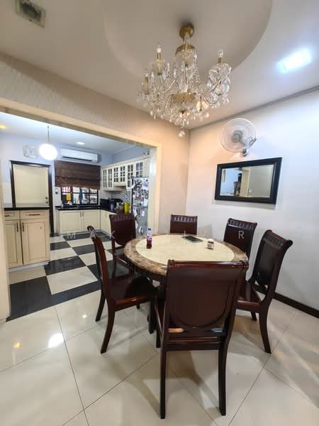 Rumah Teres 3-Tingkat untuk Dijual di Mutiara Bukit Jalil (Bukit Jalil) - Mak Oliver - Dining Room - PropertyGuru.com.my