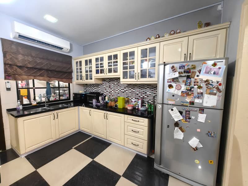 Rumah Teres 3-Tingkat untuk Dijual di Mutiara Bukit Jalil (Bukit Jalil) - Mak Oliver - Kitchen - PropertyGuru.com.my