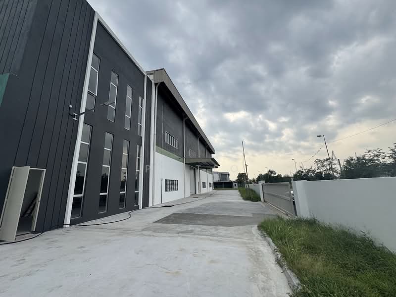 Kilang Berkembar untuk Disewa di Kawasan Perindustrian SILC (Iskandar Puteri (Nusajaya)) - PK Teo - Exterior - PropertyGuru.com.my