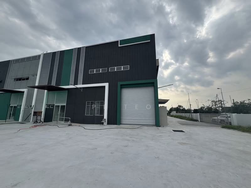 Kilang Berkembar untuk Disewa di Kawasan Perindustrian SILC (Iskandar Puteri (Nusajaya)) - PK Teo - Exterior - PropertyGuru.com.my