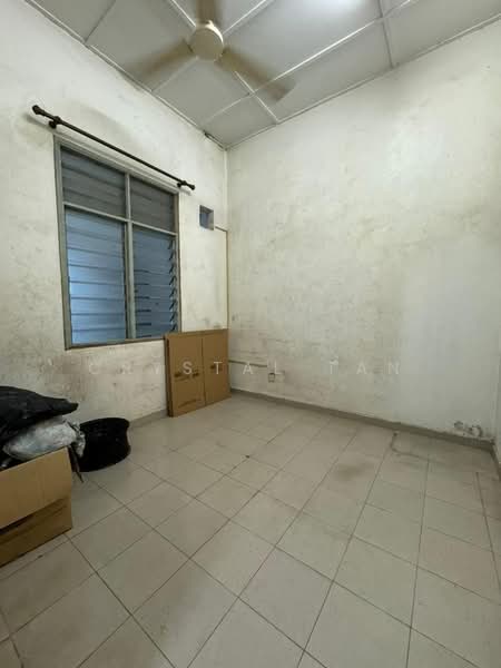 1-storey Terraced House for Sale in Bukit Indah (Iskandar Puteri (Nusajaya)) - Crystal Tan - Interior - PropertyGuru.com.my