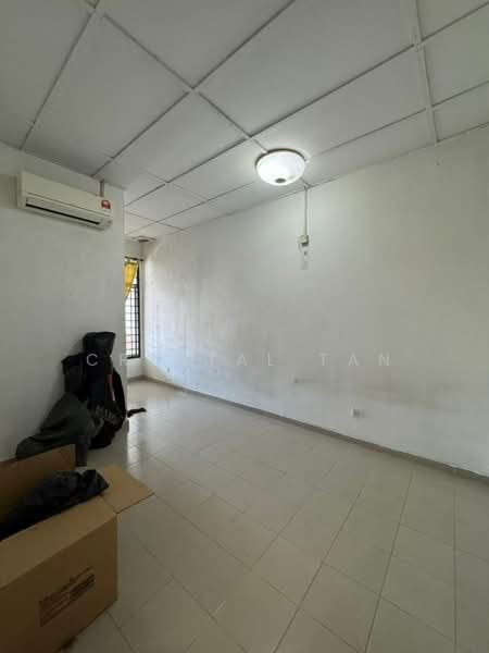 1-storey Terraced House for Sale in Bukit Indah (Iskandar Puteri (Nusajaya)) - Crystal Tan - Interior - PropertyGuru.com.my
