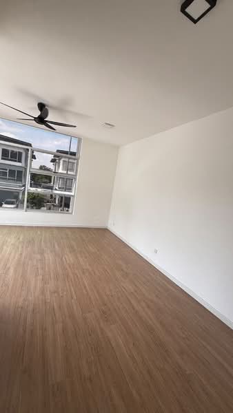 2-storey Terraced House for Rent in Tropicana Heights (Kajang) - Aaron Yee - Living Room - PropertyGuru.com.my