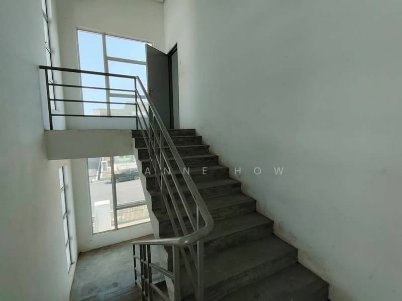 Terrace Factory for Sale in Ayer Keroh (Melaka) - Joanne How - Interior - PropertyGuru.com.my