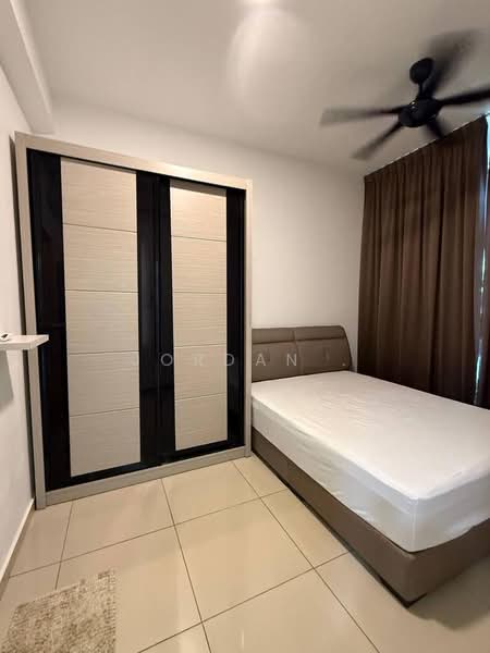Kediaman Servis untuk Disewa di D'Summit Residences - Jordan . - PropertyGuru.com.my