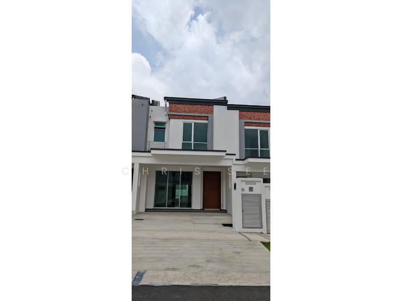 Rumah Teres 2-Tingkat untuk Dijual di Bandar Gamuda Gardens (Rawang) - Chris See - Exterior - PropertyGuru.com.my
