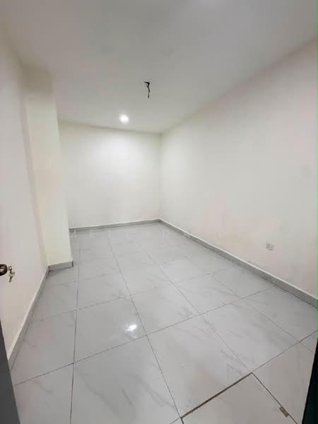 Semi-Detached House for Sale in Taman Air Biru (Pasir Gudang) - Melinda Ee - Interior - PropertyGuru.com.my