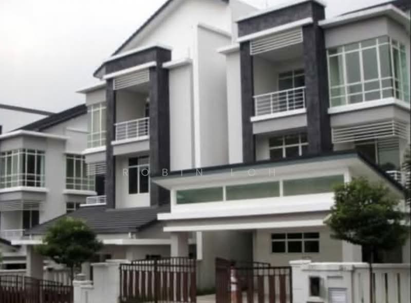 Rumah Berkembar untuk Dijual di Ampang Jaya (Ampang) - Robin Loh - PropertyGuru.com.my