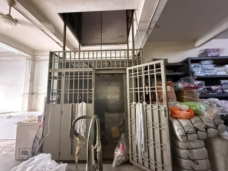 Kedai / Pejabat untuk Disewa di Taman Molek (Johor Bahru) - Peggie Chua - Interior - PropertyGuru.com.my