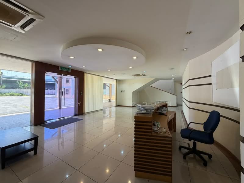 Detached Factory for Rent in Taman Sains Selangor (Kota Damansara) - Cyrus Soon - Lobby - PropertyGuru.com.my