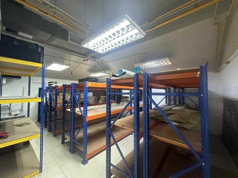 Shop for Rent in Bukit Bintang (KL City Centre) - Yang . - Interior - PropertyGuru.com.my