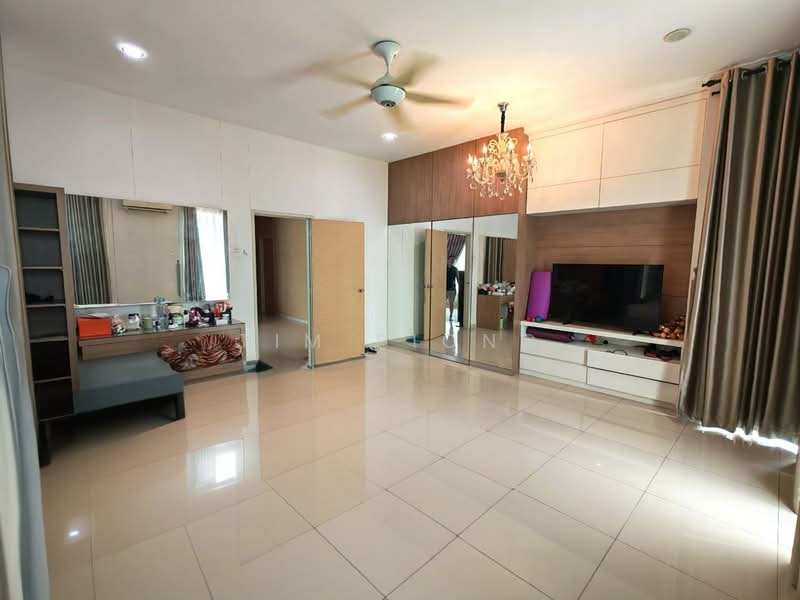 Bungalow House for Sale in Paya Rumput (Melaka) - Tim Piong - Master Bedroom - PropertyGuru.com.my