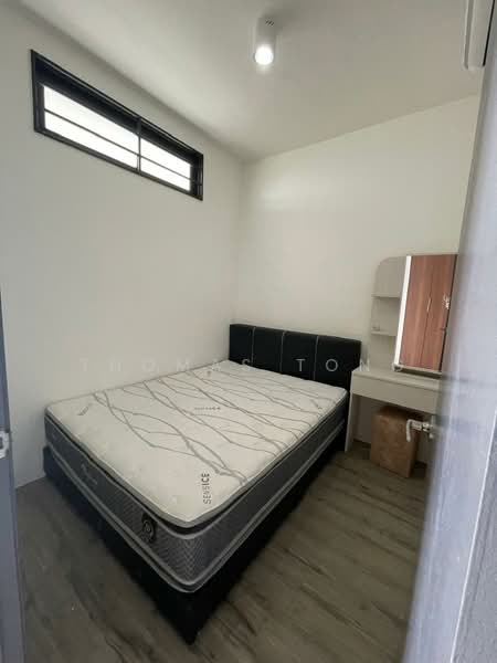 Servis Apartment untuk Disewa di The Podium - Thomas Tong - Bedroom - PropertyGuru.com.my