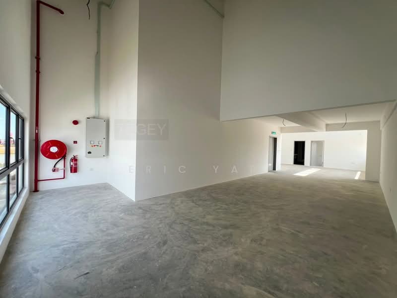 Factory for Rent in Sungai Buloh (Selangor) - Eric Yap - Interior - PropertyGuru.com.my