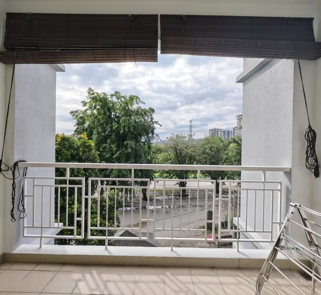 Kondominium untuk Disewa di Mutiara Upper East - Christie Liew - Balcony - PropertyGuru.com.my