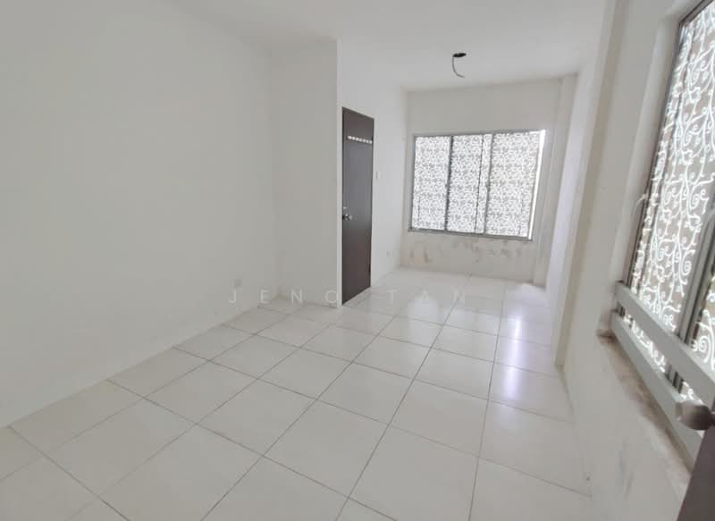 Rumah Bandar untuk Dijual di Kuching (Sarawak) - Jeno Tan - Interior - PropertyGuru.com.my