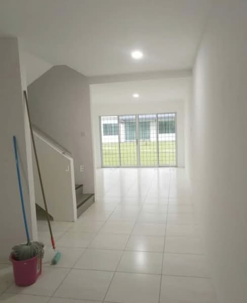 Rumah Bandar untuk Dijual di Kuching (Sarawak) - Jeno Tan - Interior - PropertyGuru.com.my