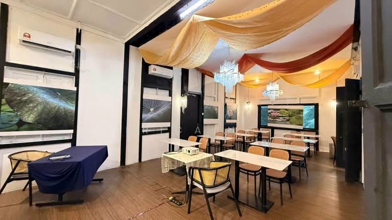 Commercial Bungalow for Rent in Johor Bahru (Johor) - Erica Ho - Interior - PropertyGuru.com.my