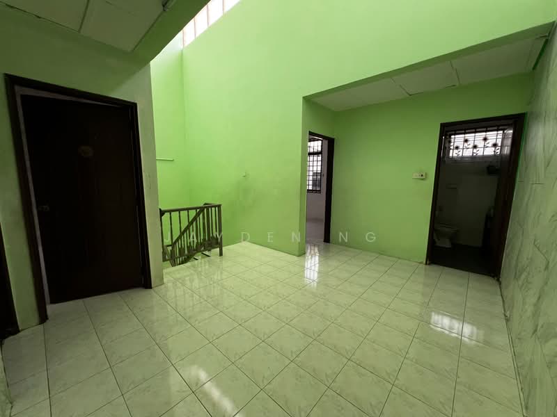 2-storey Terraced House for Sale in Taman Bersatu (Kulai) - Jayden Ng - Interior - PropertyGuru.com.my