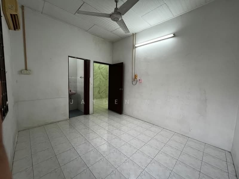 2-storey Terraced House for Sale in Taman Bersatu (Kulai) - Jayden Ng - Interior - PropertyGuru.com.my