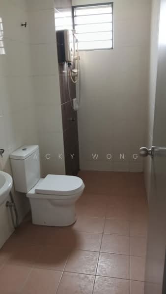 2.5-storey Terraced House for Sale in Taman Sri Rampai (Wangsa Maju) - Jacky Wong - Bathroom - PropertyGuru.com.my