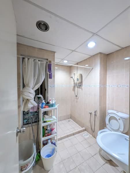 Condominium for Sale at Prima Midah Heights - Aaron Yee - Bathroom - PropertyGuru.com.my