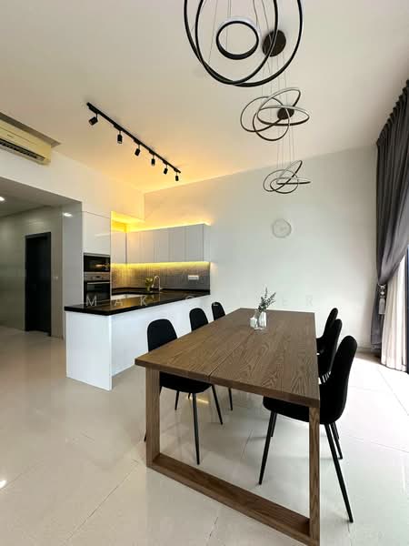 3-storey Terraced House for Sale in Casaman (Batu) - Mak Oliver - Kitchen - PropertyGuru.com.my