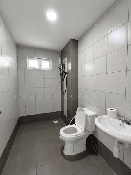 Service Residence for Rent at One 49 Residence - Tuxton Phiong - Bathroom - PropertyGuru.com.my