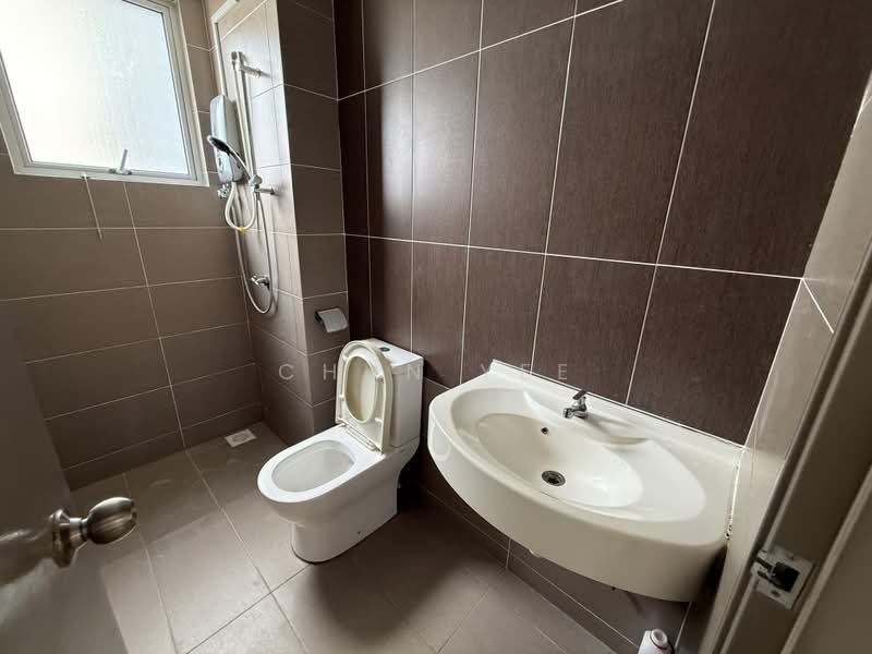 Condominium for Rent at Platinum Splendor Residence - Chun Yee - Bathroom - PropertyGuru.com.my
