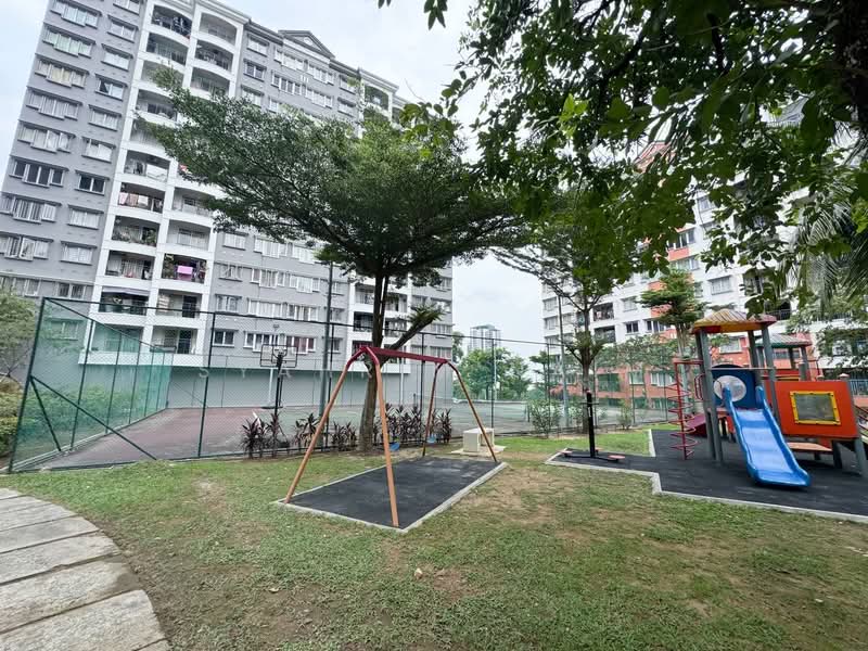 Pangsapuri untuk Dijual di Kenanga Apartments - Syahrim Naim - Exterior - PropertyGuru.com.my