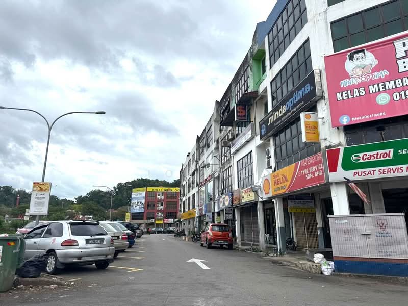 Shop / Office for Rent in Taman Sri Gombak (Gombak) - Loh KC - Exterior - PropertyGuru.com.my