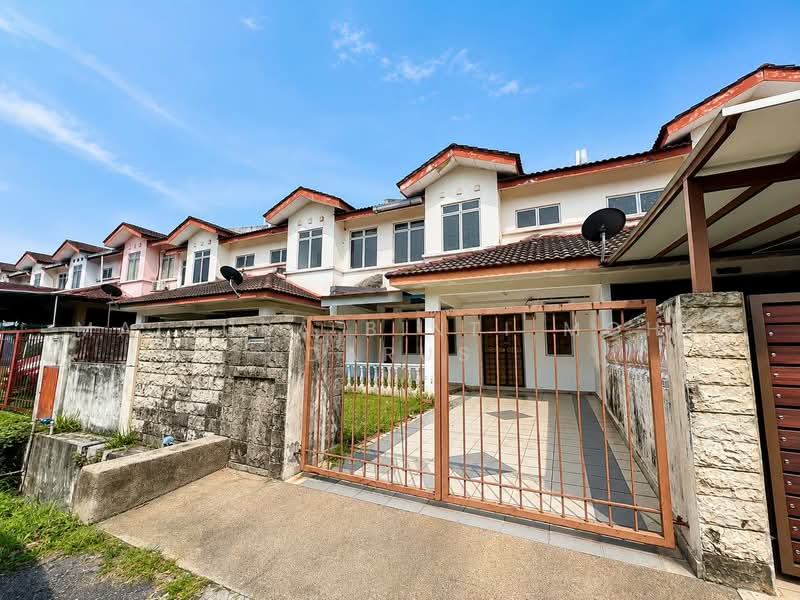 Rumah Teres 2-Tingkat untuk Dijual di Bandar Tasik Kesuma (Beranang) - Maizura binti Mohd Darus - Exterior - PropertyGuru.com.my