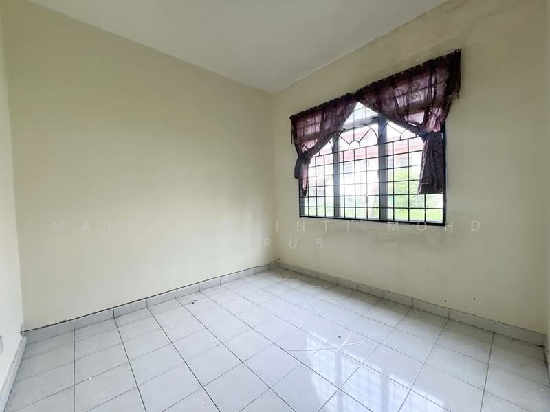 Rumah Teres 2-Tingkat untuk Dijual di Bandar Tasik Kesuma (Beranang) - Maizura binti Mohd Darus - Interior - PropertyGuru.com.my