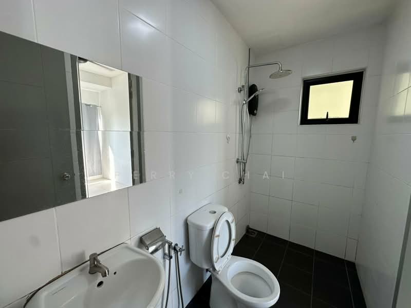 Service Residence for Rent at VIM 3 @ Desa Park North - Perry Chai - Bathroom - PropertyGuru.com.my