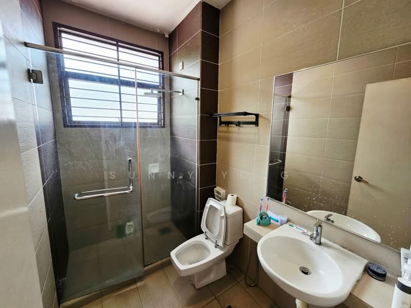 2-storey Terraced House for Sale in Bandar Puteri Puchong (Puchong) - SUNNY YONG - Bathroom - PropertyGuru.com.my