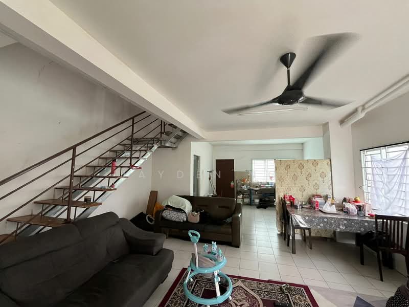 2-storey Terraced House for Sale in Taman Scientex Pasir Gudang (Pasir Gudang) - Jayden Ng - Living Room - PropertyGuru.com.my