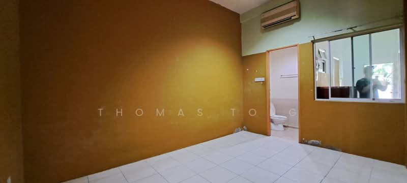 1-storey Terraced House for Rent in Samarahan (Sarawak) - Thomas Tong - Bathroom - PropertyGuru.com.my
