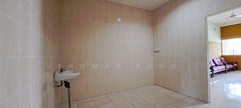 1-storey Terraced House for Rent in Samarahan (Sarawak) - Thomas Tong - Bathroom - PropertyGuru.com.my
