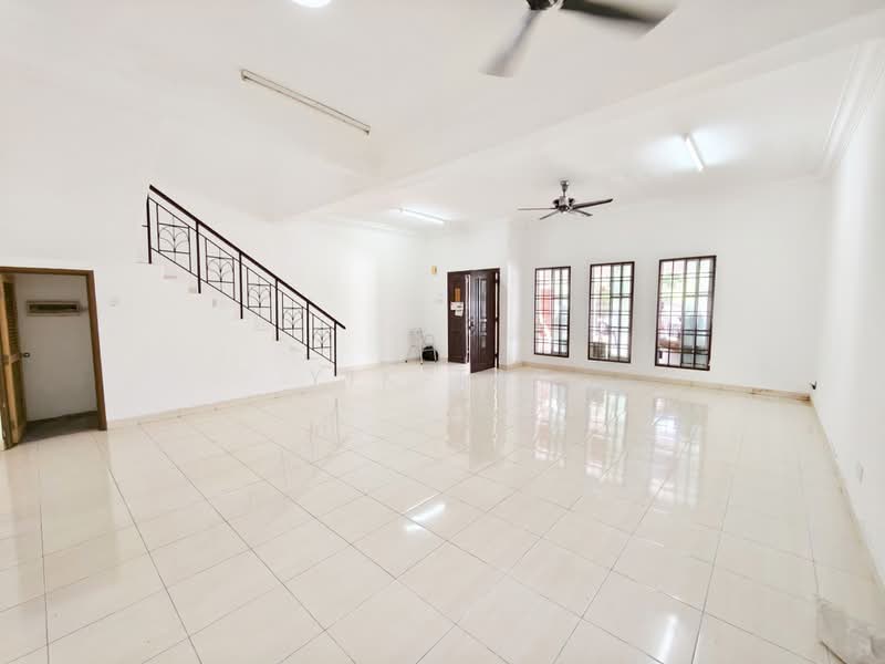 Rumah Teres 2-Tingkat untuk Dijual di Taman Pelangi Indah (Ulu Tiram) - Yik Tat - PropertyGuru.com.my