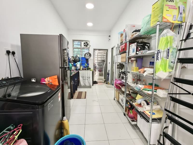 2.5-storey Terraced House for Sale in Senai (Kulai) - Mars Hoe - PropertyGuru.com.my