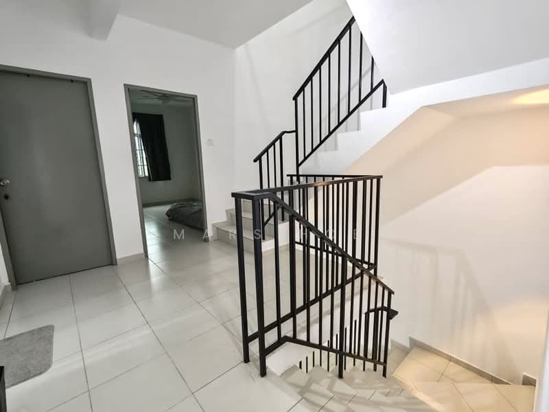 2.5-storey Terraced House for Sale in Senai (Kulai) - Mars Hoe - PropertyGuru.com.my