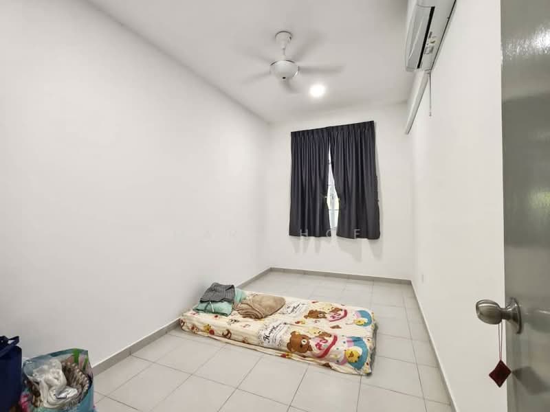 2.5-storey Terraced House for Sale in Senai (Kulai) - Mars Hoe - PropertyGuru.com.my