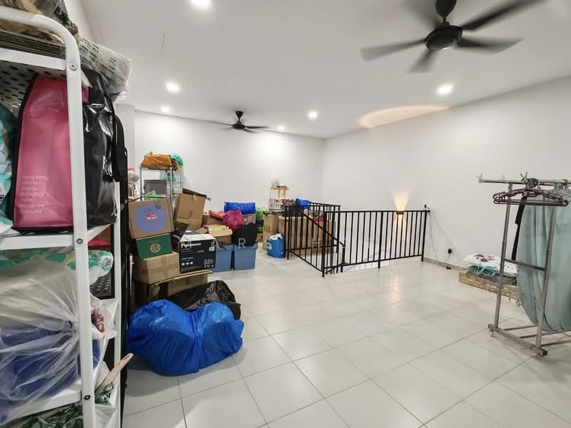 2.5-storey Terraced House for Sale in Senai (Kulai) - Mars Hoe - PropertyGuru.com.my