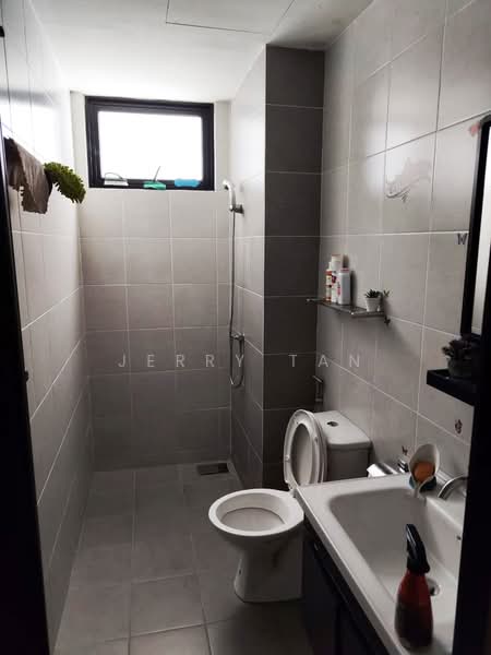 Condominium for Rent at Senzvilles (Senzo Residence) - Jerry Tan - Bathroom - PropertyGuru.com.my