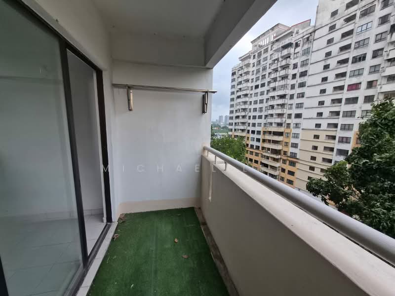 Kondominium untuk Dijual di Vista Millennium Condominium - Michael Lee - Balcony - PropertyGuru.com.my