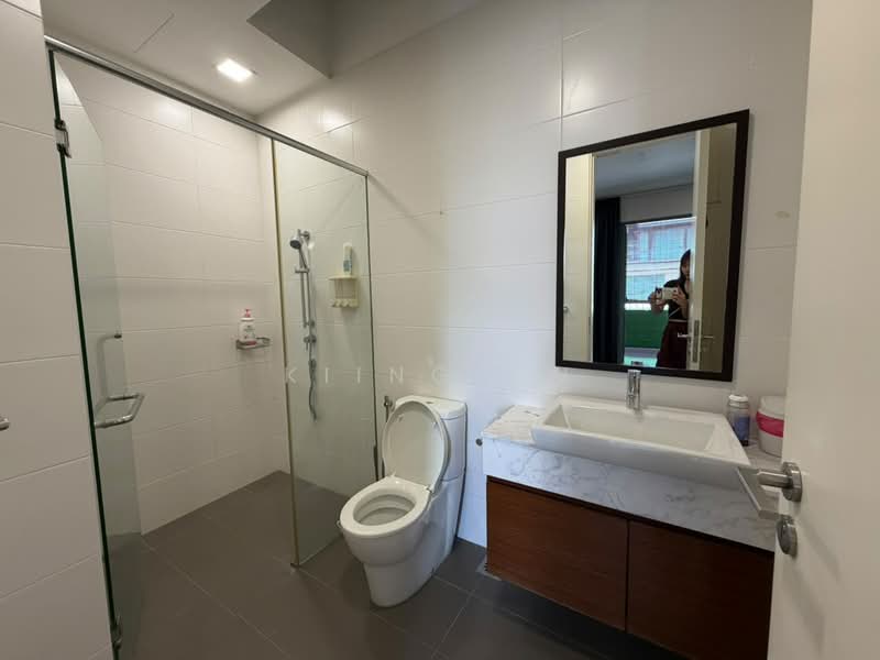 Semi-Detached House for Sale in Taman Seri Bukit Segambut (Batu) - Kiing TW - Bathroom - PropertyGuru.com.my